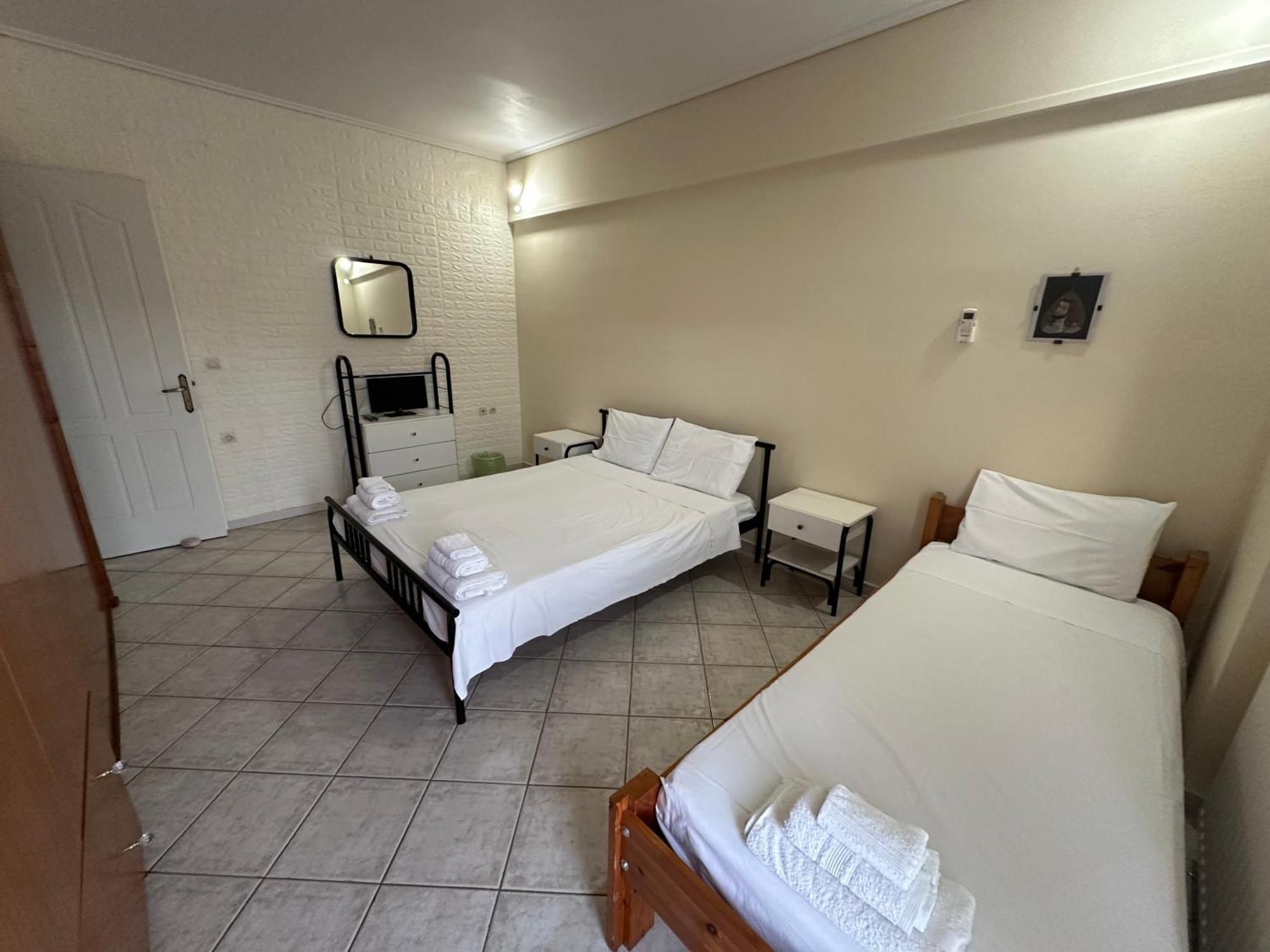 Mariangela Apartments Lixouri Eksteriør billede